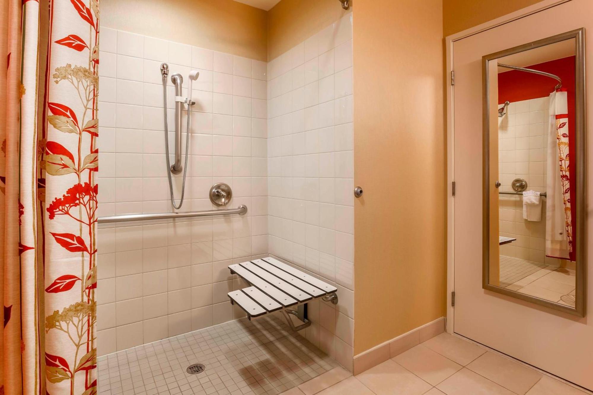 Courtyard By Marriott Potomac Mills Woodbridge Hotel Kültér fotó
