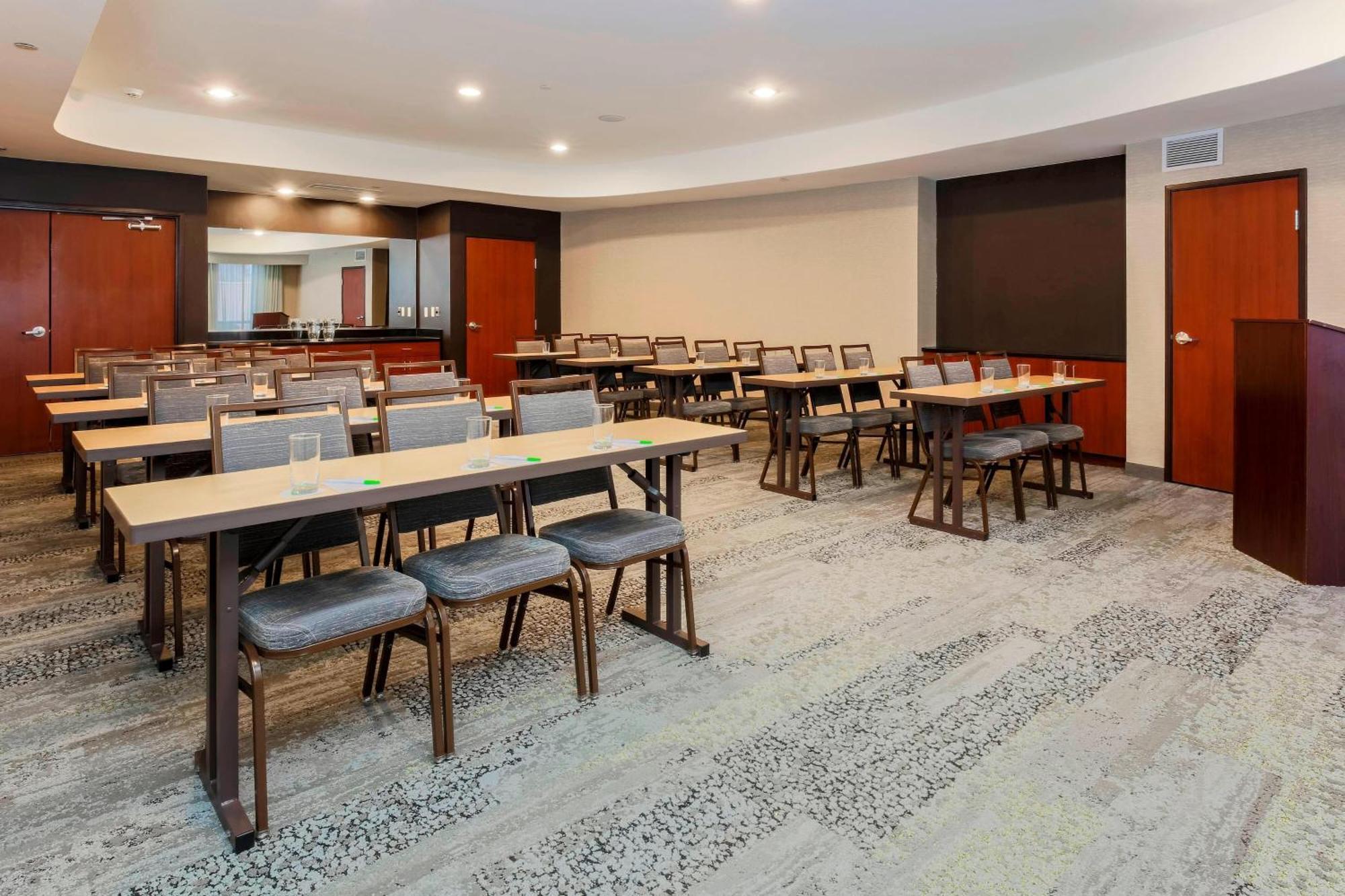 Courtyard By Marriott Potomac Mills Woodbridge Hotel Kültér fotó